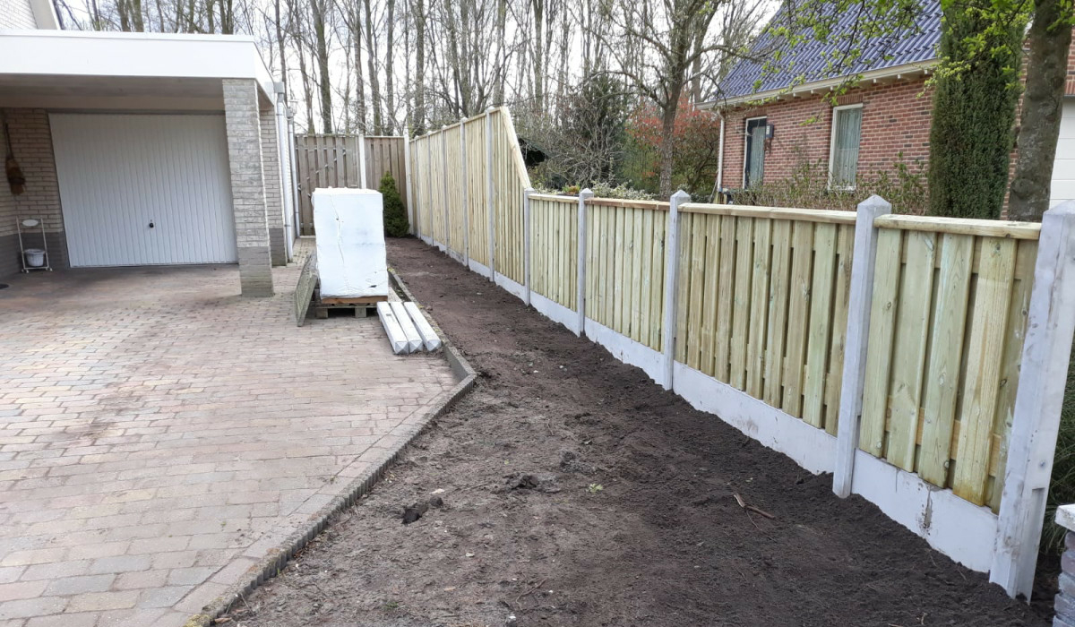 Afbeelding bij Wilt u ook een hout-betonschutting?